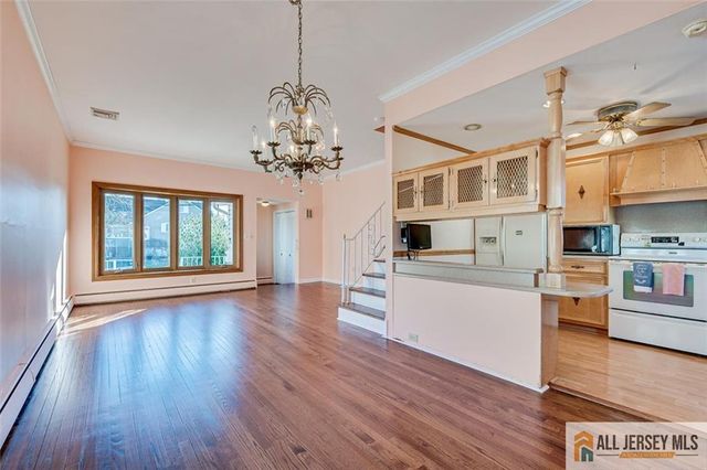 31 Marie Road, Fords, NJ 08863