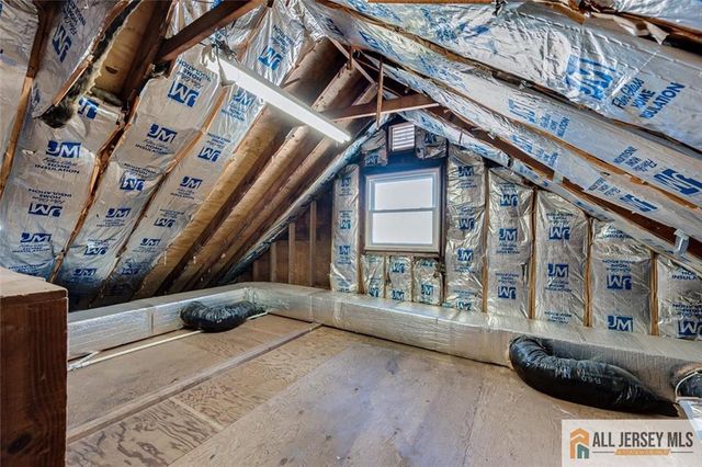 31 Marie Road, Fords, NJ 08863