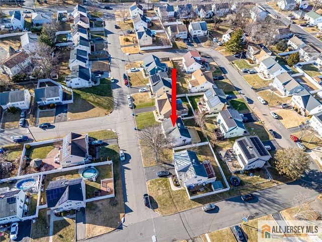 31 Marie Road, Fords, NJ 08863