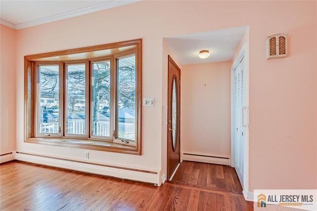 31 Marie Road, Fords, NJ 08863