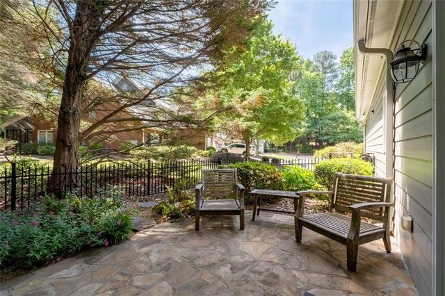14000 Mariners Cove, Alpharetta, GA 30005