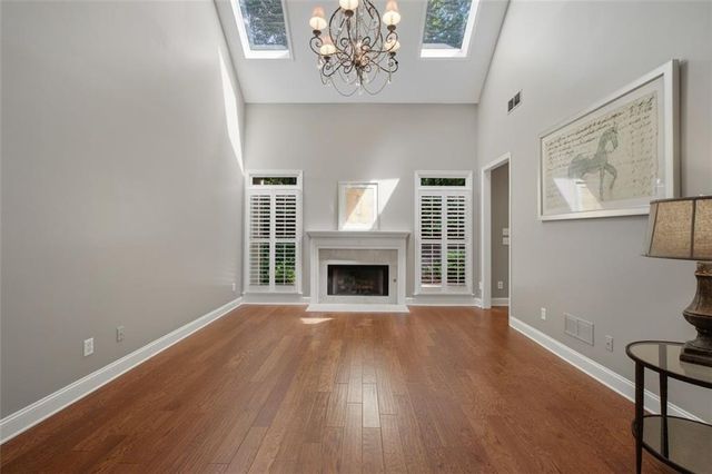 14000 Mariners Cove, Alpharetta, GA 30005