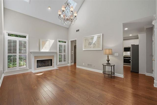 14000 Mariners Cove, Alpharetta, GA 30005