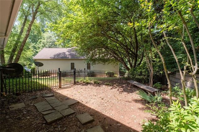 14000 Mariners Cove, Alpharetta, GA 30005