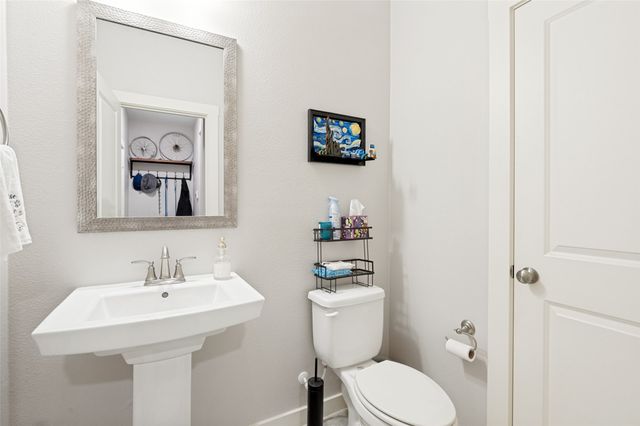 669 Trail Side Drive, Lewisville, TX 75067