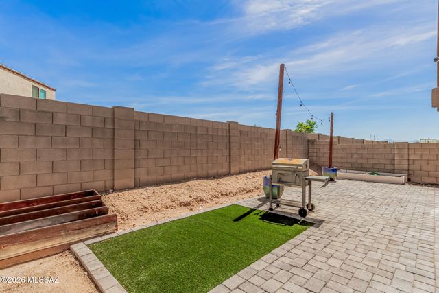 6033 S Kirtley Drive, Tucson, AZ 85706