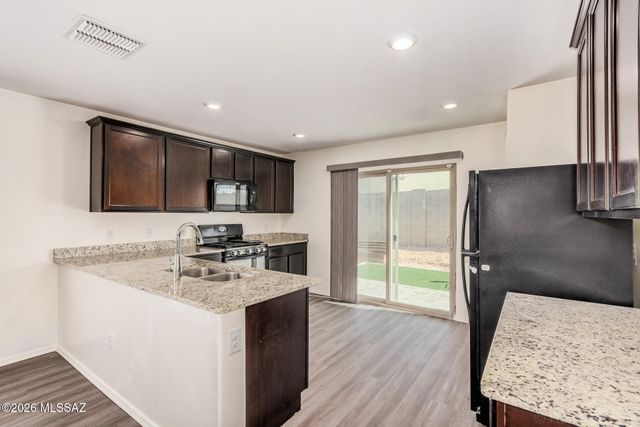 6033 S Kirtley Drive, Tucson, AZ 85706