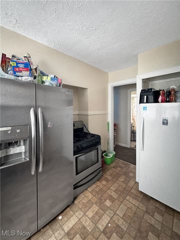 14106 Glenside Road, Cleveland, OH 44110