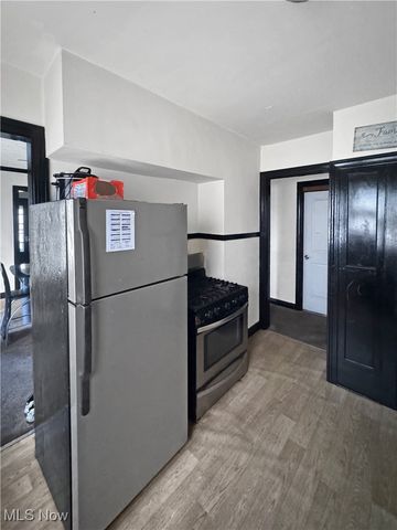 14106 Glenside Road, Cleveland, OH 44110