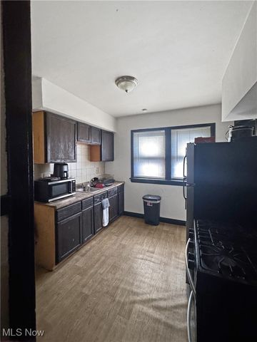 14106 Glenside Road, Cleveland, OH 44110