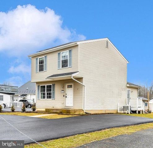 3240 MAIDEN LN, Manchester, MD 21102