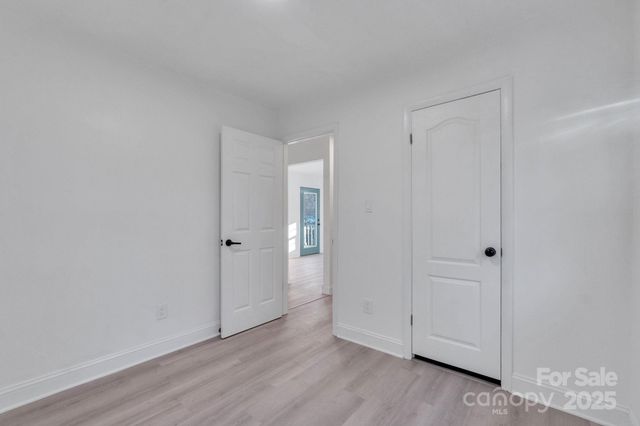 49 E Livingston Street, Tryon, NC 28782