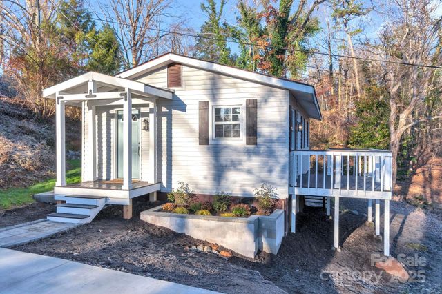 49 E Livingston Street, Tryon, NC 28782