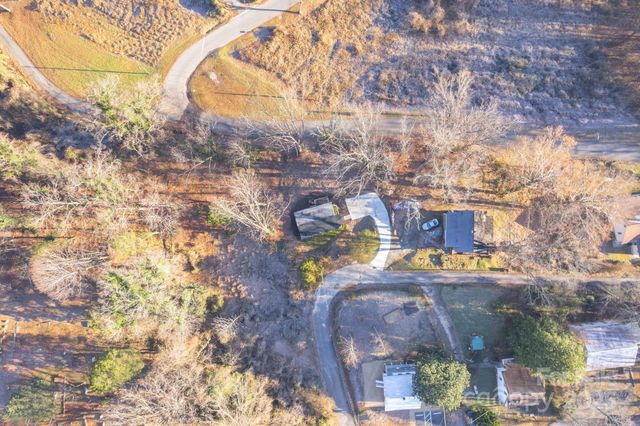 49 E Livingston Street, Tryon, NC 28782