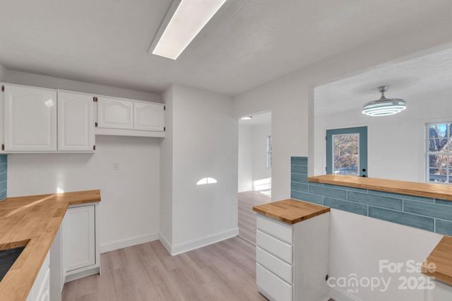 49 E Livingston Street, Tryon, NC 28782