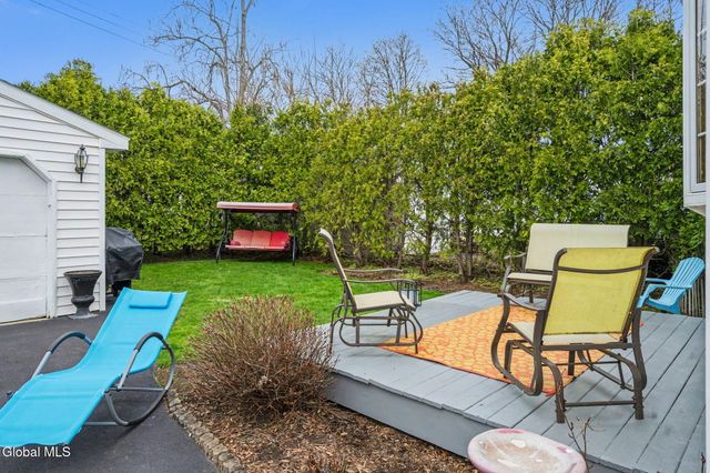 14 Kelton Court, Albany, NY 12209