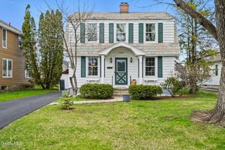 14 Kelton Court, Albany, NY 12209
