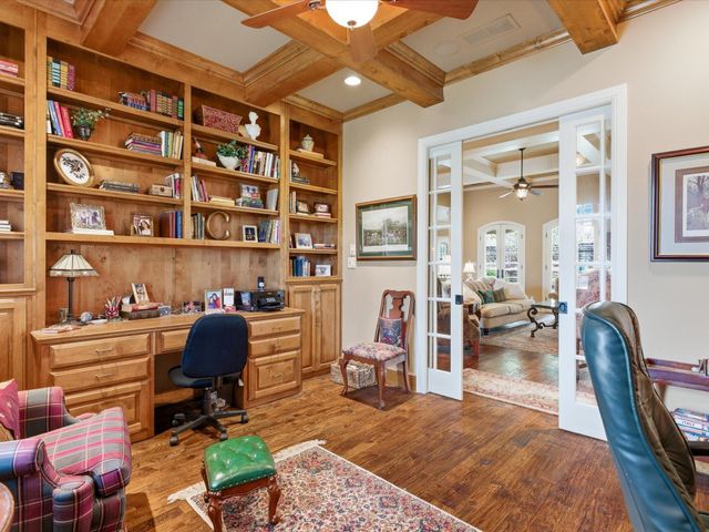 809 Lake Breeze Drive, Highland Village, TX 75077