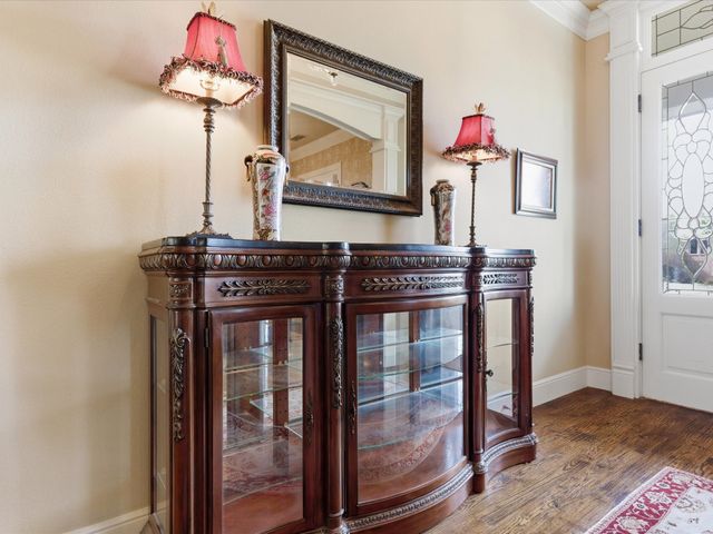 809 Lake Breeze Drive, Highland Village, TX 75077