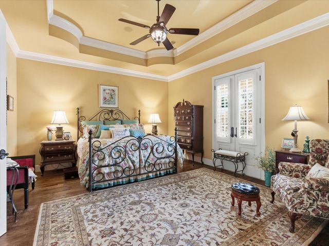 809 Lake Breeze Drive, Highland Village, TX 75077