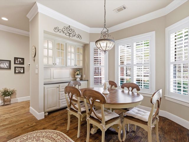 809 Lake Breeze Drive, Highland Village, TX 75077