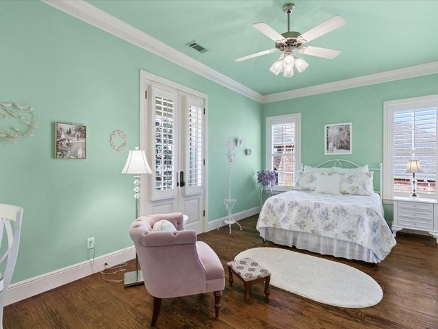 809 Lake Breeze Drive, Highland Village, TX 75077