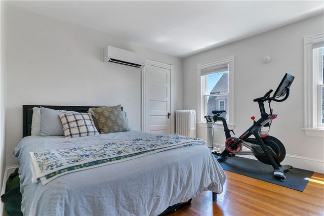 3 Sycamore Street, Newport, RI 02840