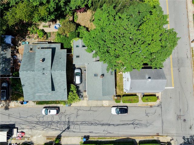 3 Sycamore Street, Newport, RI 02840