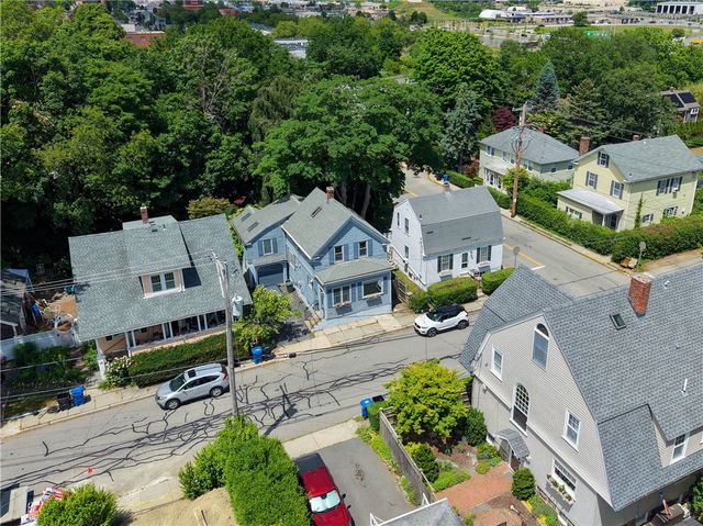 3 Sycamore Street, Newport, RI 02840