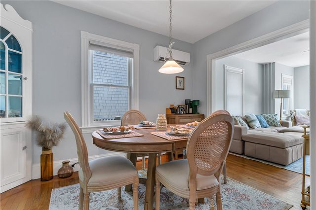 3 Sycamore Street, Newport, RI 02840