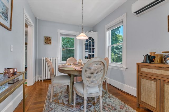 3 Sycamore Street, Newport, RI 02840