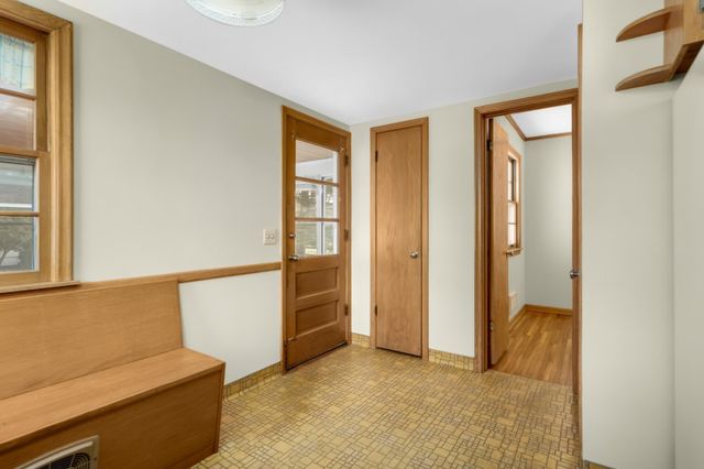 7501 Clinton Avenue, Richfield, MN 55423