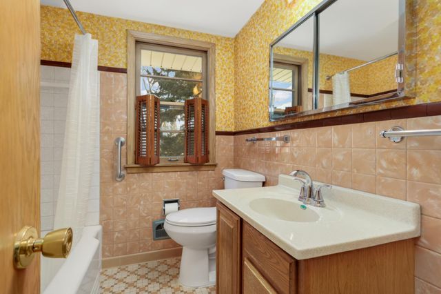 7501 Clinton Avenue, Richfield, MN 55423