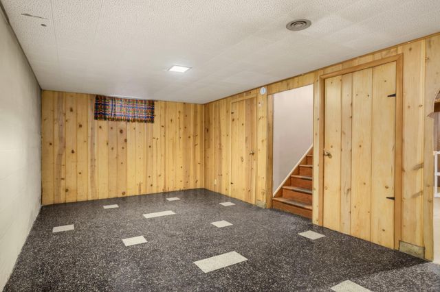 7501 Clinton Avenue, Richfield, MN 55423