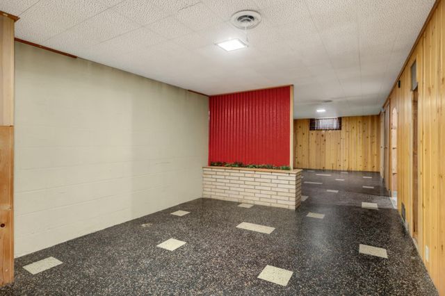 7501 Clinton Avenue, Richfield, MN 55423