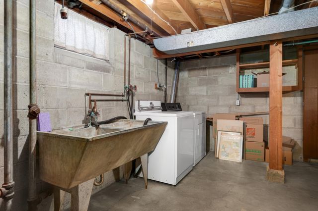 7501 Clinton Avenue, Richfield, MN 55423