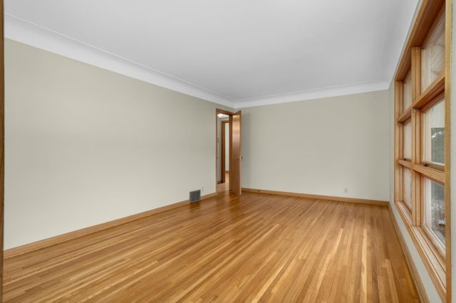 7501 Clinton Avenue, Richfield, MN 55423