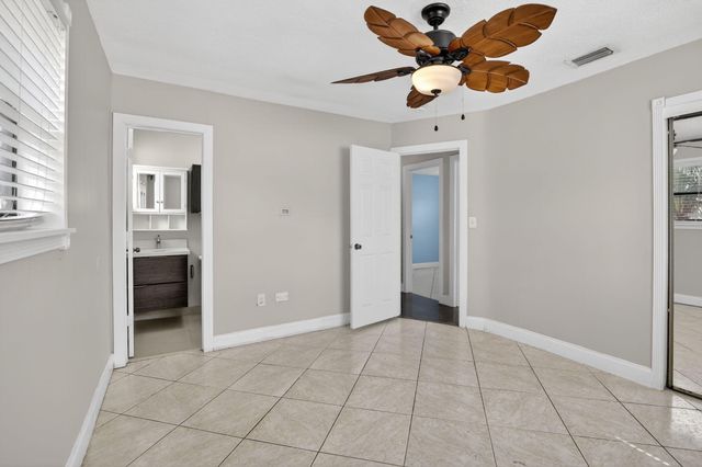 4764 SW 12th Street, Fort Lauderdale, FL 33317