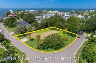 2511 S DUNDEE STREET, Tampa, FL 33629