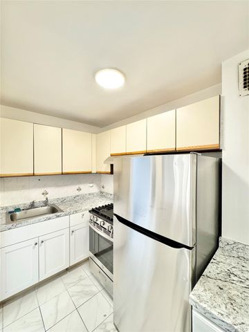 83-25 Vietor Avenue 5C, Elmhurst, NY 11373