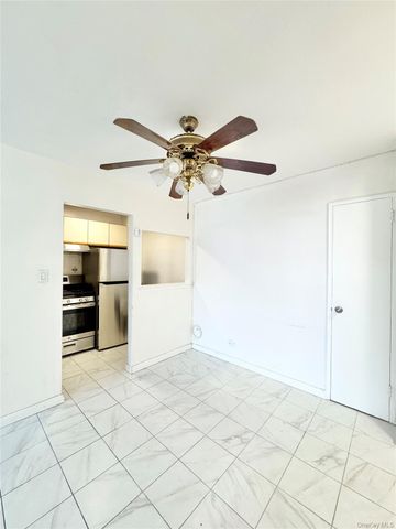 83-25 Vietor Avenue 5C, Elmhurst, NY 11373