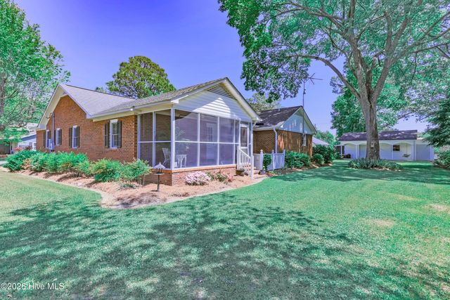 113 W Church Street, Beulaville, NC 28518