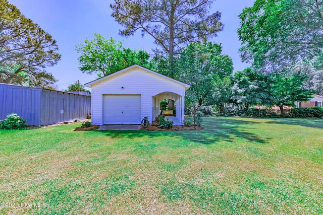 113 W Church Street, Beulaville, NC 28518