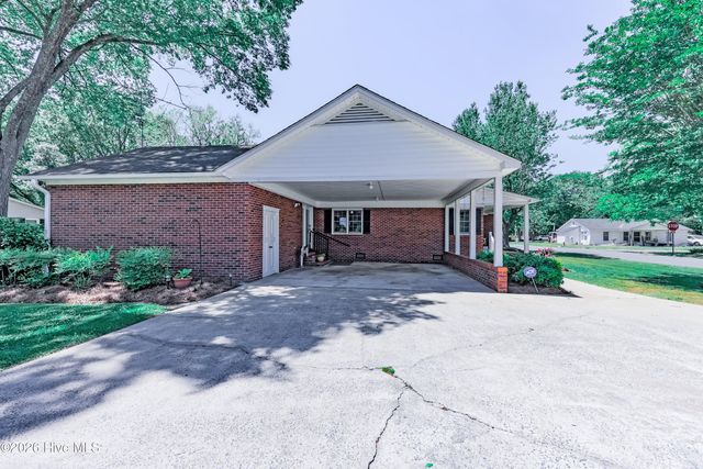 113 W Church Street, Beulaville, NC 28518