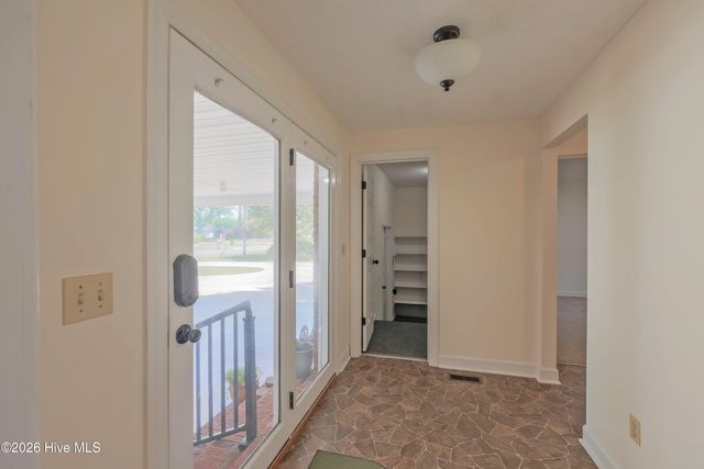 113 W Church Street, Beulaville, NC 28518