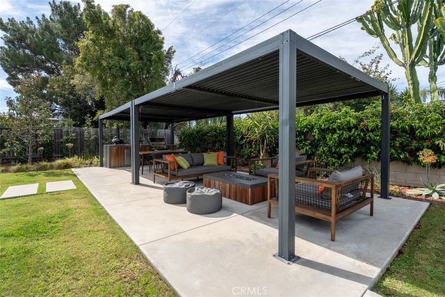 1830 N Ridgewood Street, Orange, CA 92865