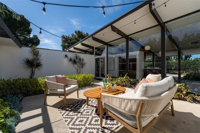 1830 N Ridgewood Street, Orange, CA 92865