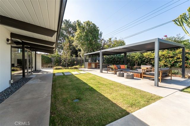 1830 N Ridgewood Street, Orange, CA 92865