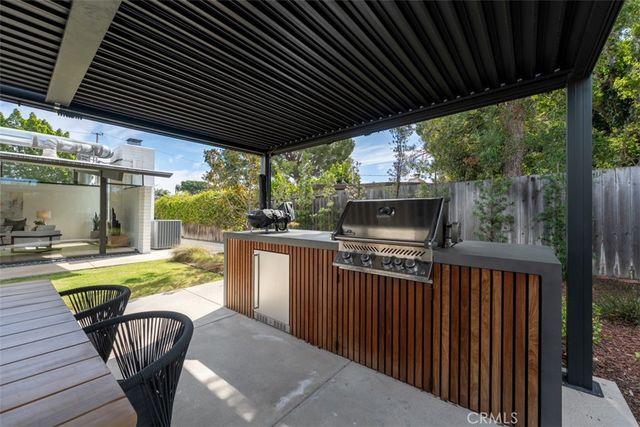 1830 N Ridgewood Street, Orange, CA 92865