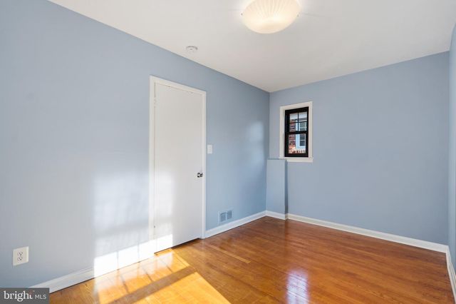 5030 SHERIER PL NW, Washington, DC 20016